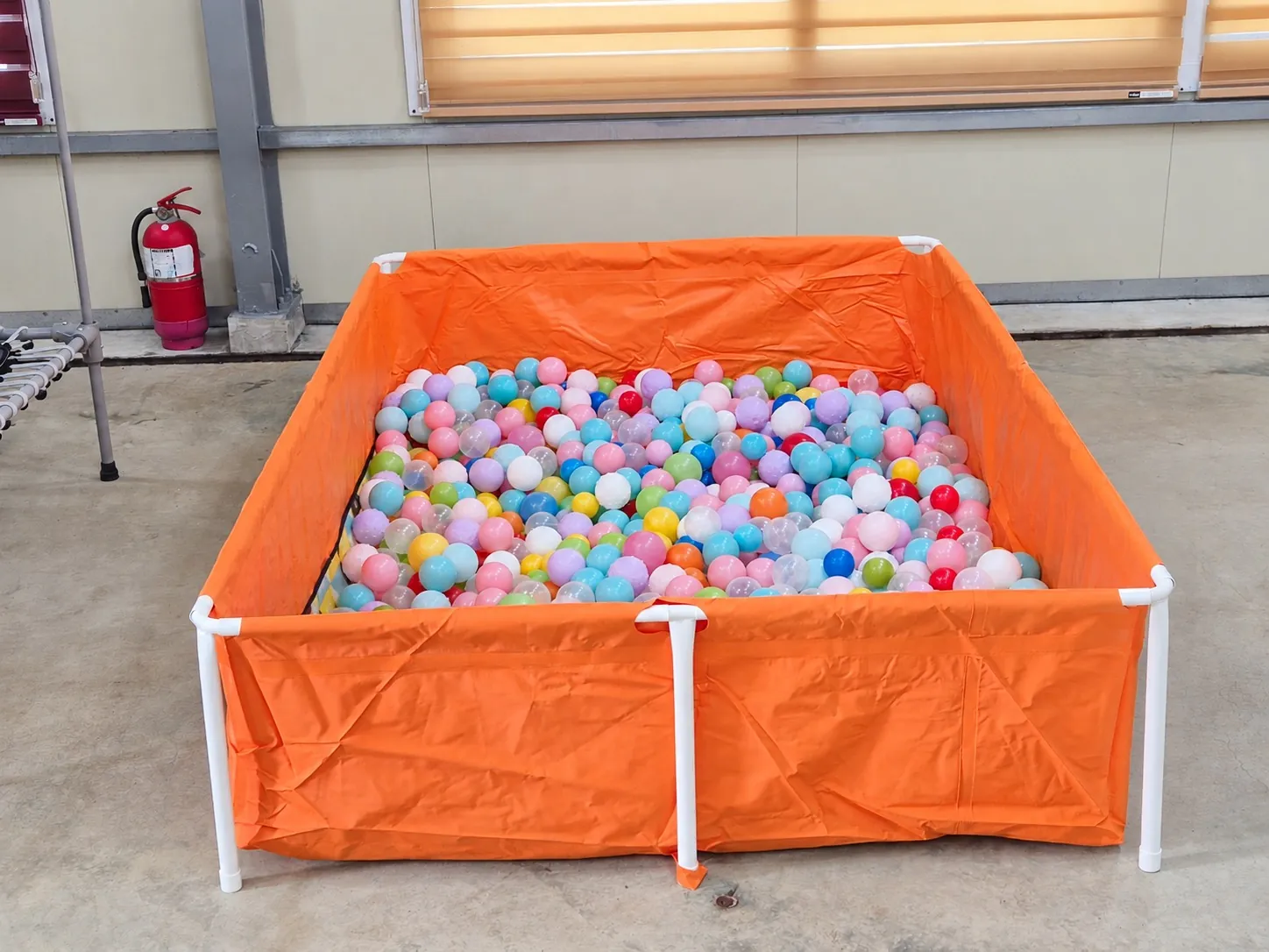 New separate ball pit