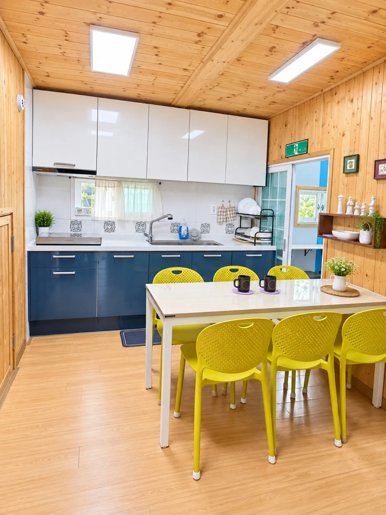 Kitchen with a dining table
